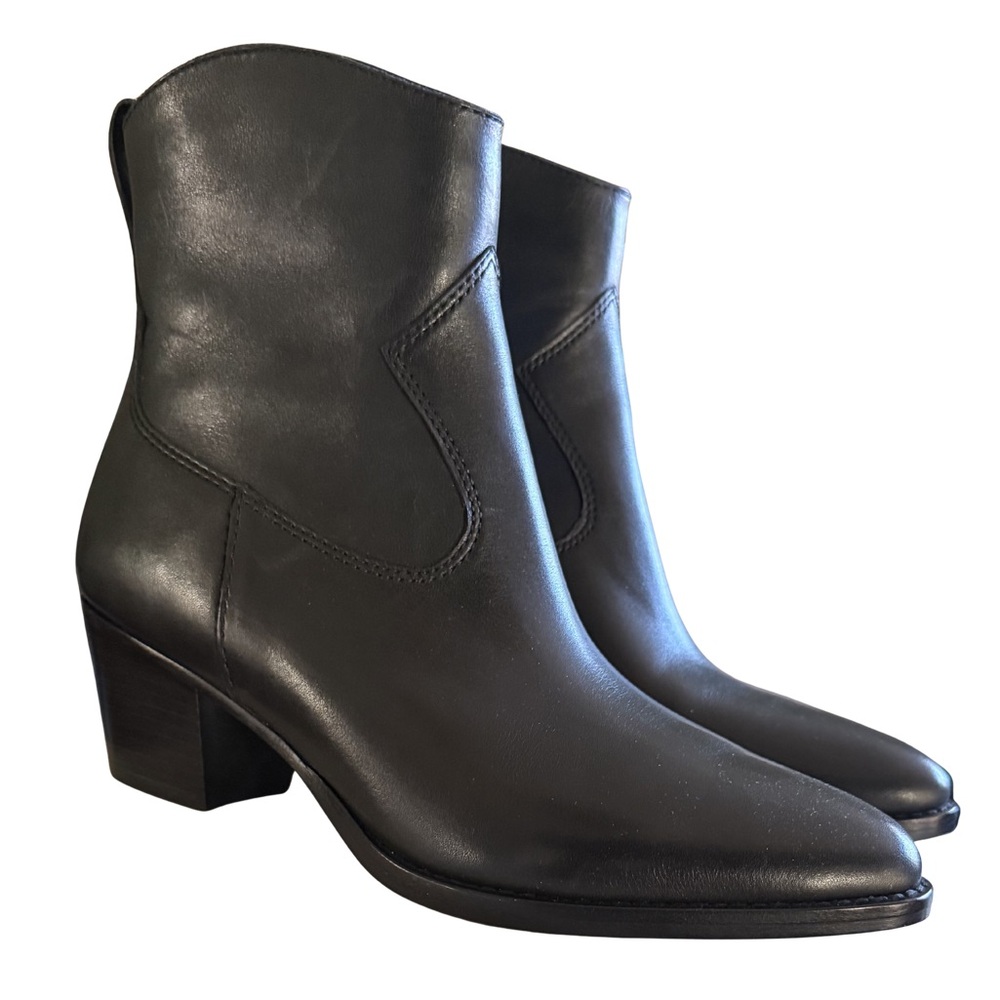 NIB Lauren Ralph Lauren Black Leather Harper Booties